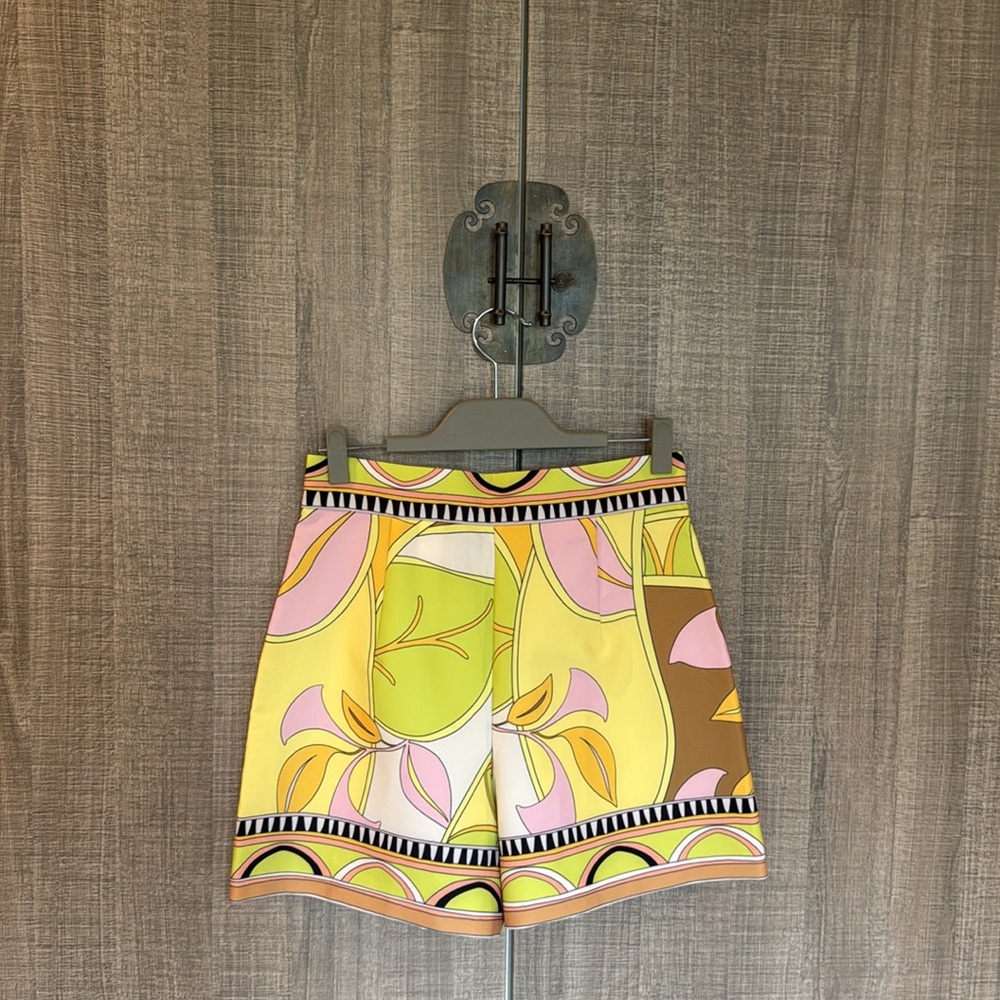 Zara Printed High‎ Waist Shorts - Picture 14 of 17